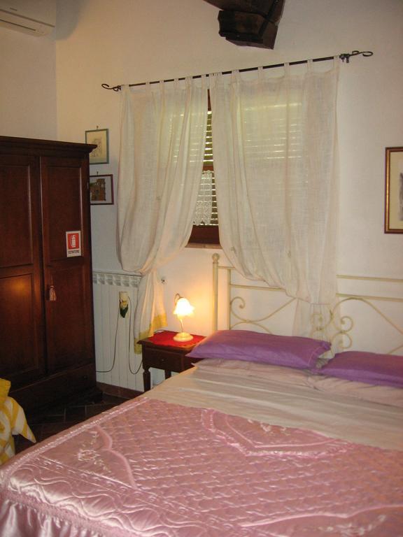 La Capanna Di Sovestro Hotel ซานจีมิญญาโน ห้อง รูปภาพ